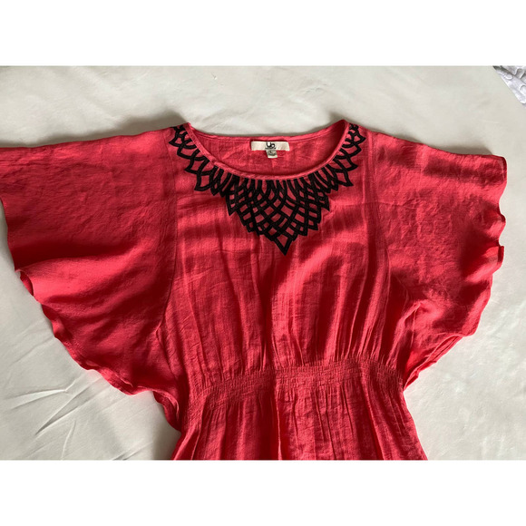 NEW Large Tunic Cover up Flutter Short Sleeves Coral with Navy Embroidery - Picture 2 of 5